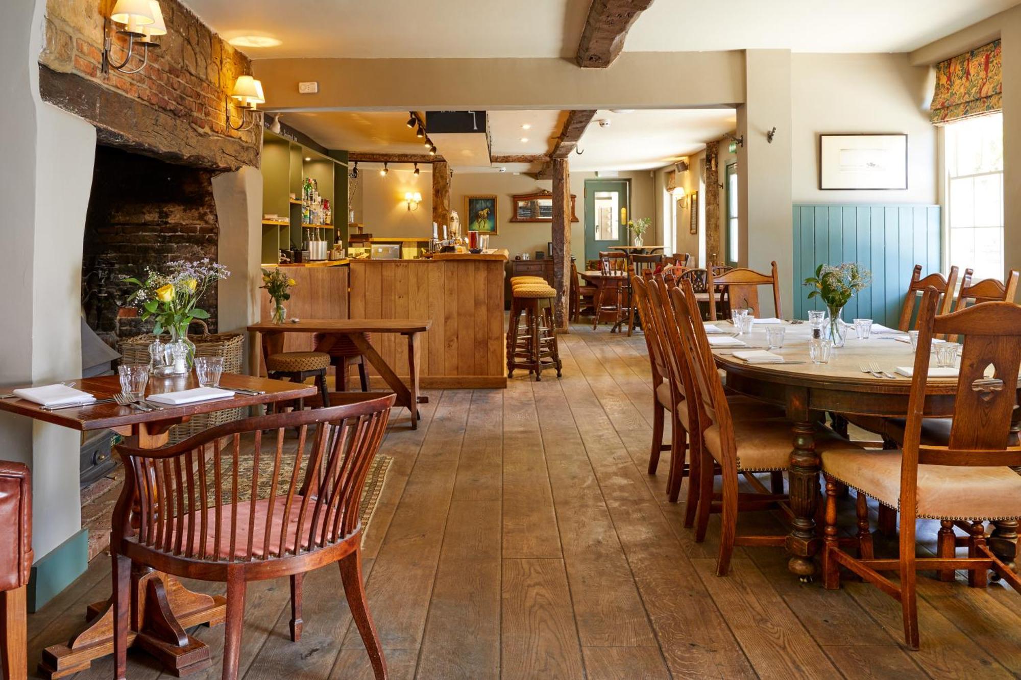 The Greyhound Inn Wantage Esterno foto